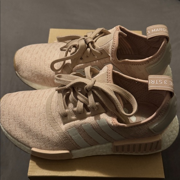 Adidas NMD R1 Sneakers Chalk Pearl - Picture 9 of 11